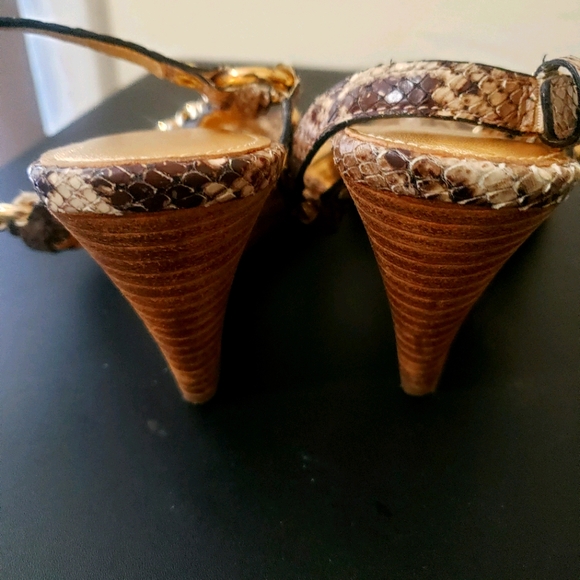 Snakeskin Wedges Embossed Leather Sandals COACH - Picture 4 of 9